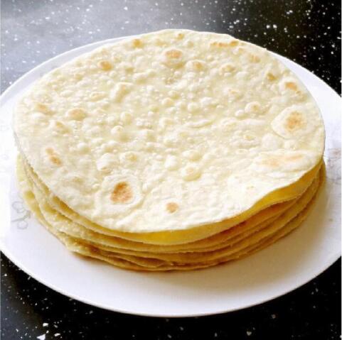 Ogrzewanie gazowe 3600 sztuk / h 12-calowa linia produkcyjna Tortilla Chiński dostawca 3
