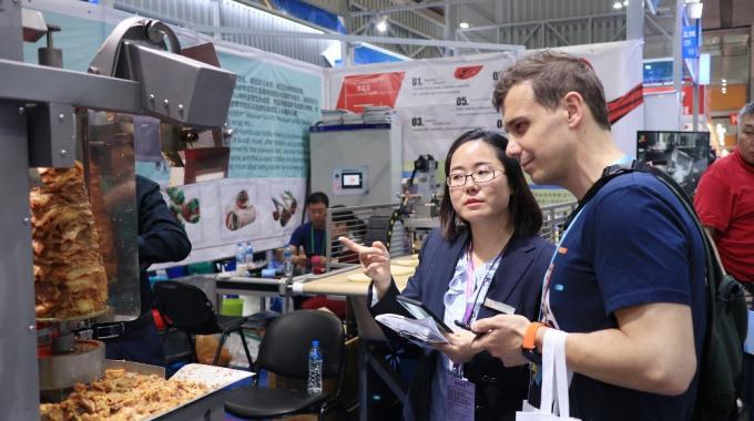 Przemysł spożywczy 900 sztuk / h 150 mm Handlowa maszyna do tortilli kukurydzianej 8