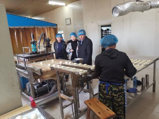 Przemysł spożywczy 900 sztuk / h 150 mm Handlowa maszyna do tortilli kukurydzianej 11