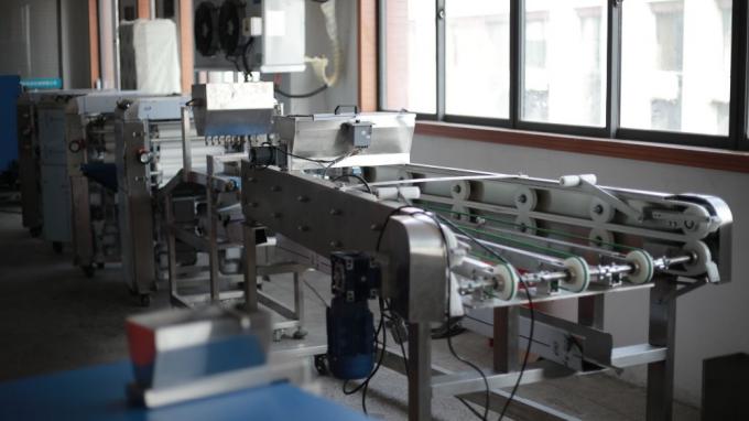 Przemysł spożywczy 900 sztuk / h 150 mm Handlowa maszyna do tortilli kukurydzianej 14