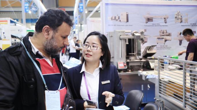 Niskie zużycie energii, duża prędkość 2000 szt./h Maszyna do produkcji tortilli 16